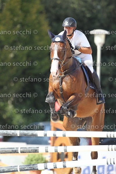 PAINI_TEN TEN_ECC_4ANNI_2011_SS3_9119.jpg